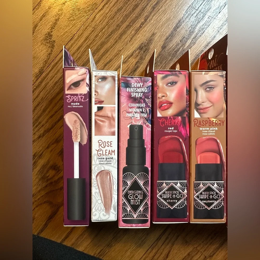 IONI Cosmetics VEIL OF ALLURE Complete Line Viral Lip Oil Lipstick Mist